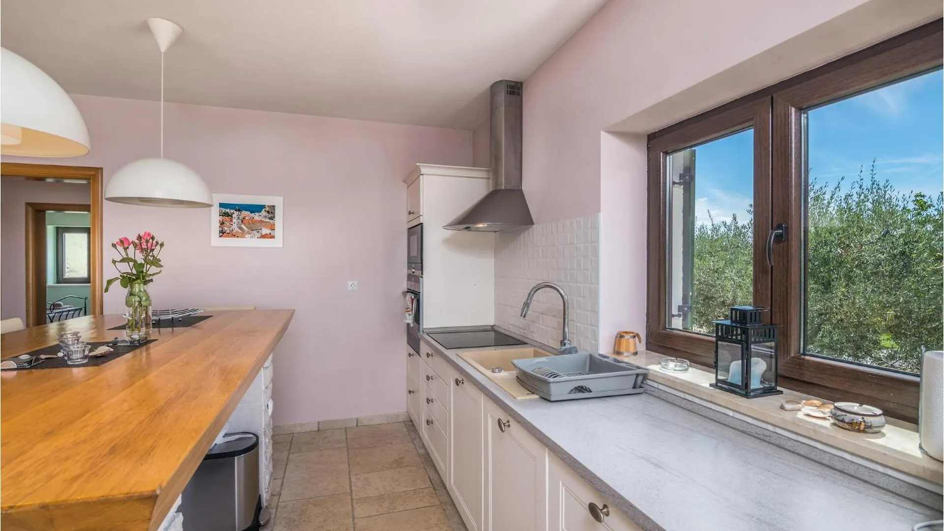 Lovely Home In Linardici With Kitchen 0*,
