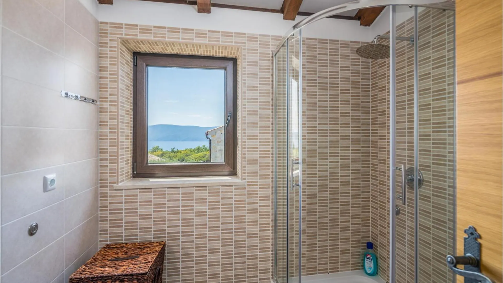 Holiday home Lovely Home In Linardici With Kitchen
